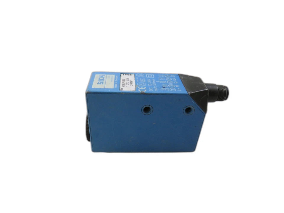 KT5P1113 | SICK Industrial Contrast Sensor with PNP Output and 10 mm Lens