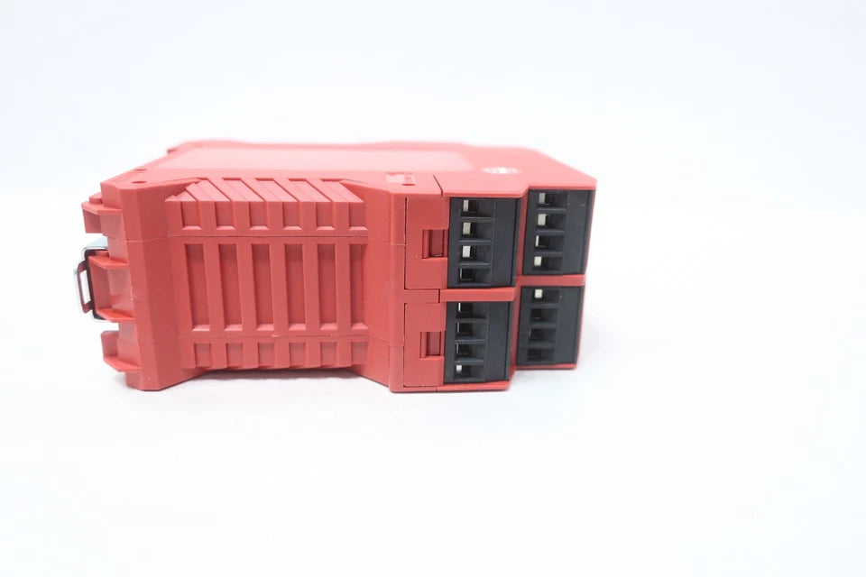 440R-H23177 | Allen-Bradley Modular Monitoring Safety Relay MSR211P