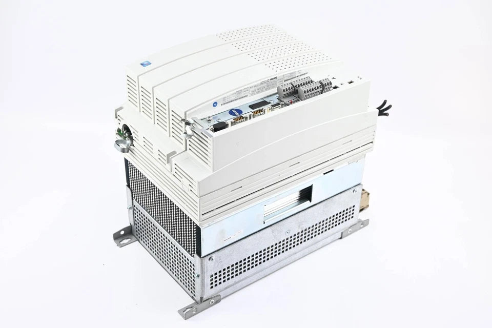 Lenze EVS9328-ES 9300 Series 22 kW Servo Inverter for Industrial Motion Control