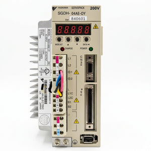 Yaskawa SGDH-04AE-OY Sigma-II 400 W AC Servo Amplifier for Industrial Motion Control
