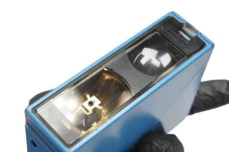 WT24-B4101 | SICK Infrared Photoelectric Proximity Switch, 10–30 VDC