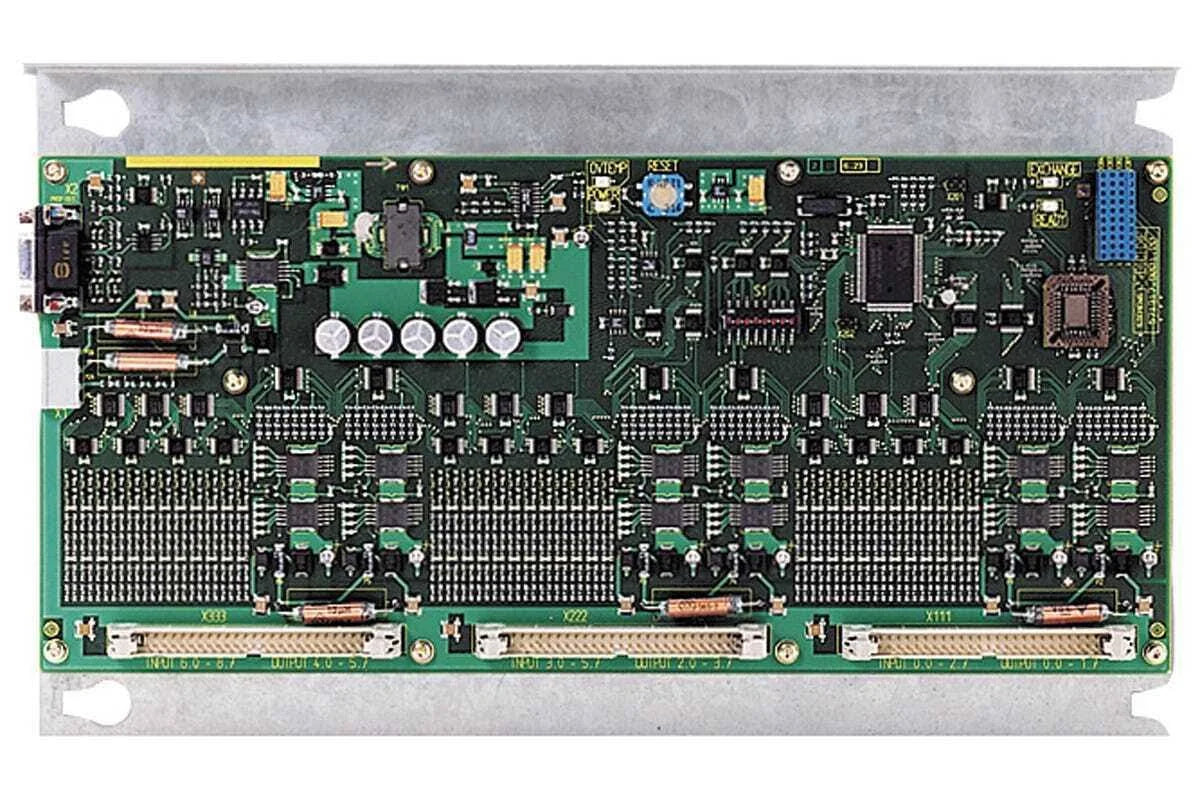 6FC5611-0CA01-0AA1 | Siemens SINUMERIK PP 72/48 Digital I/O Module with 72 Inputs and 48 Outputs 24 VDC PROFIBUS
